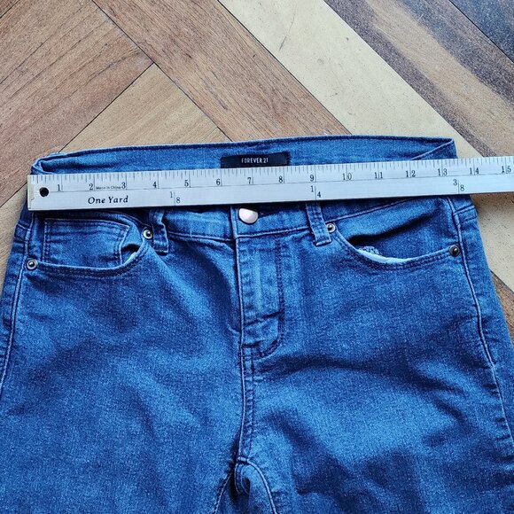 Forever 21 Medium Wash Low Rise Skinny Jeans Size 26 - Picture 5 of 16